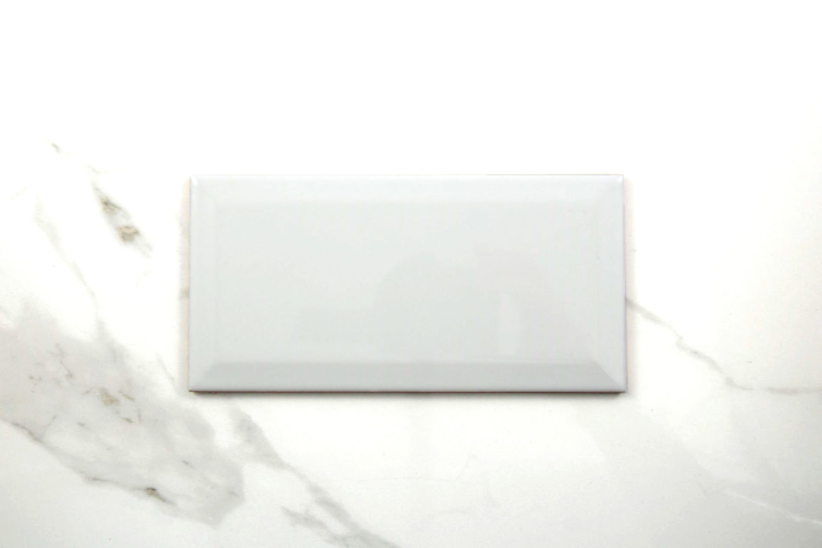 Biselado-brillo-blanco-10x20