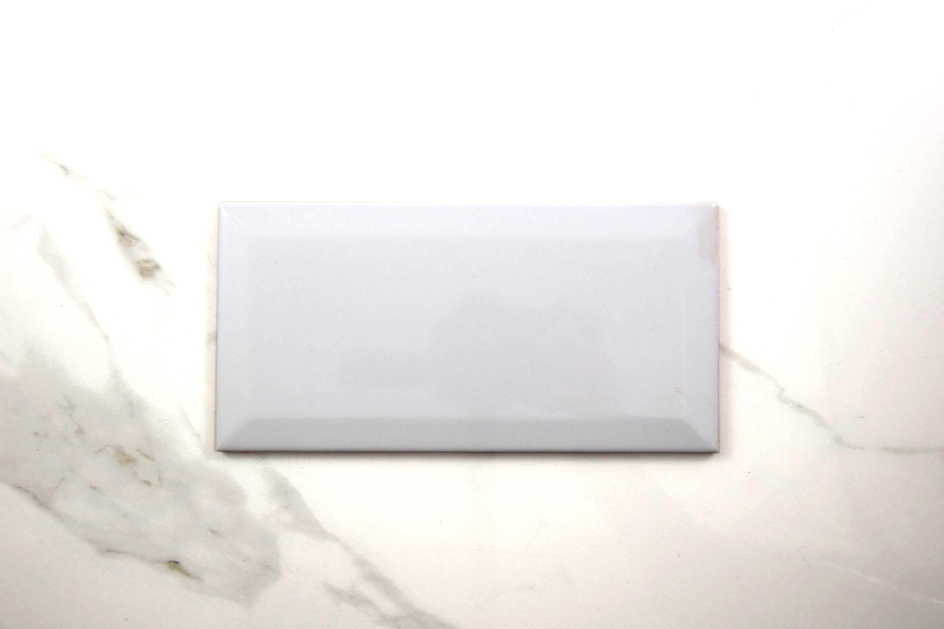 Biselado-brillo-perla-10x20