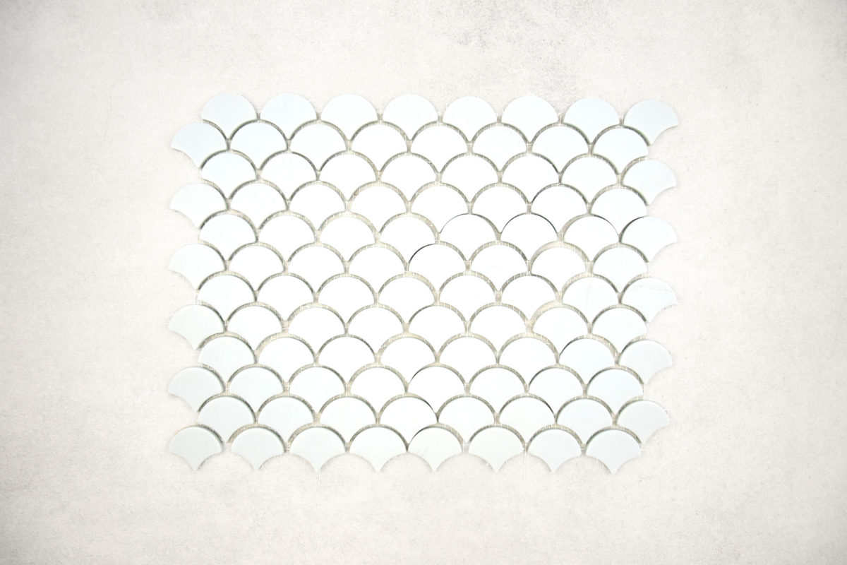 Gresite Escama Azul Claro Mate