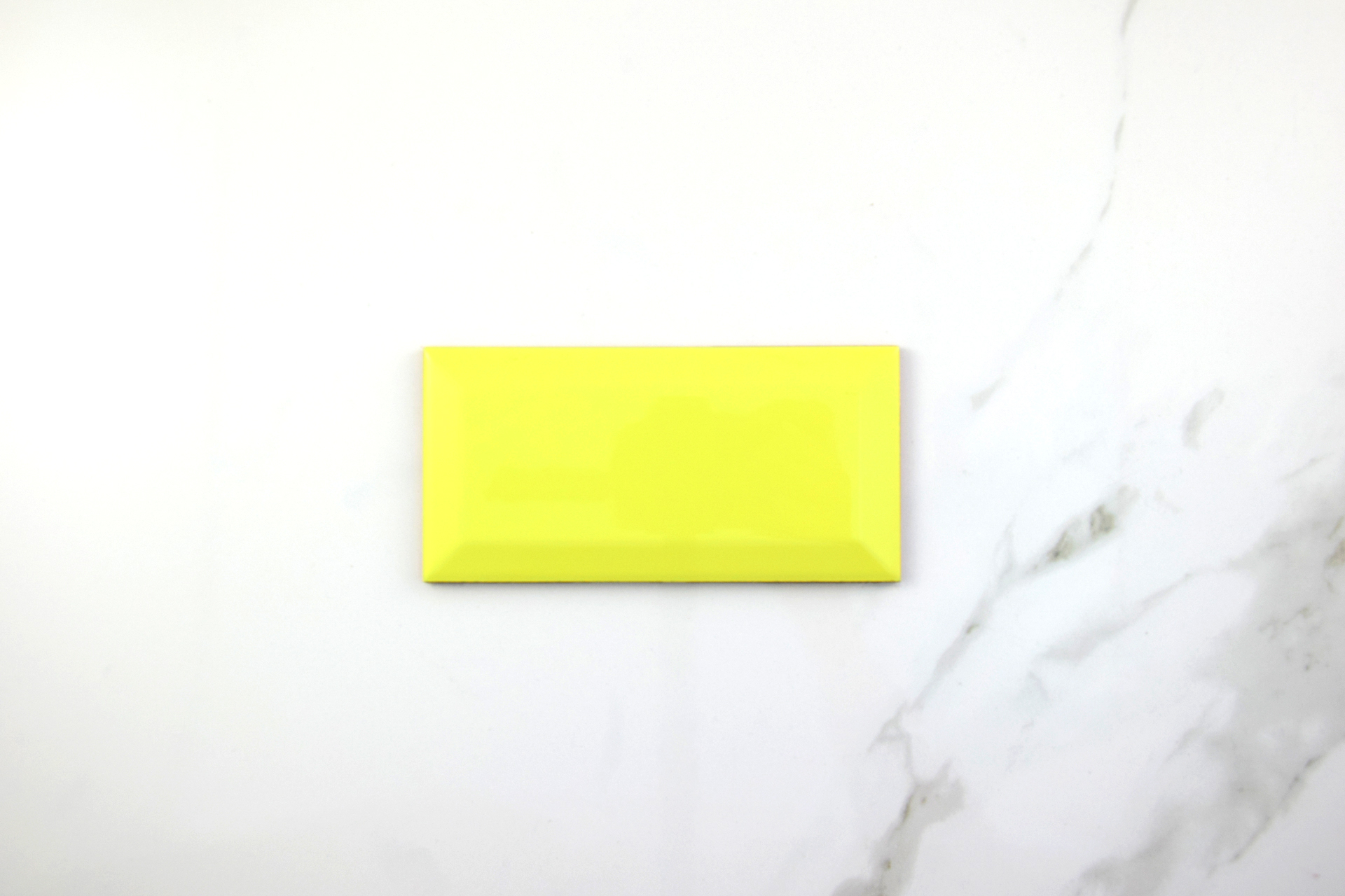 Biselado-amarillo-brillo-7,5x15