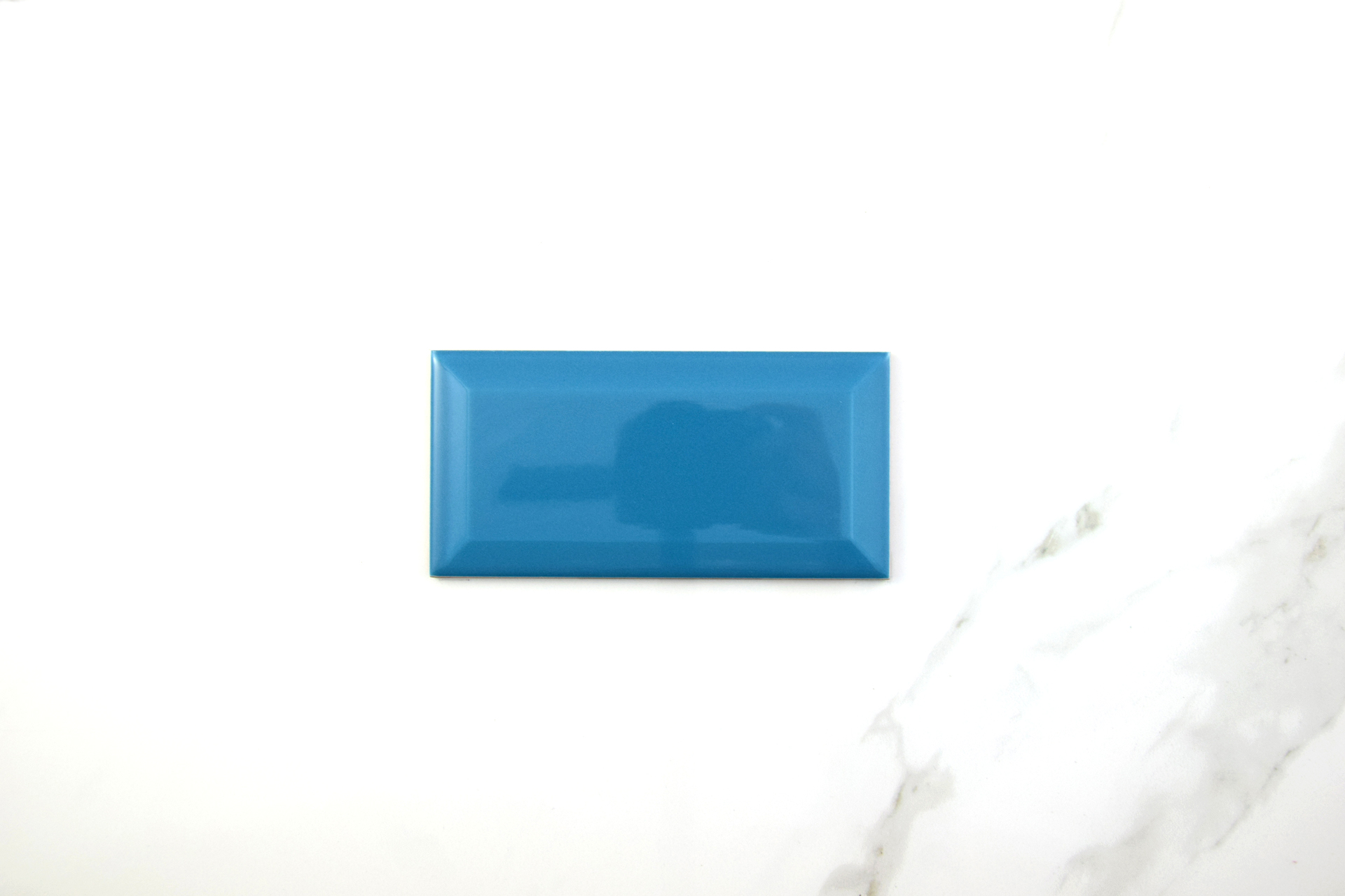 Biselado-aqua-blue-brillo-7,5x15