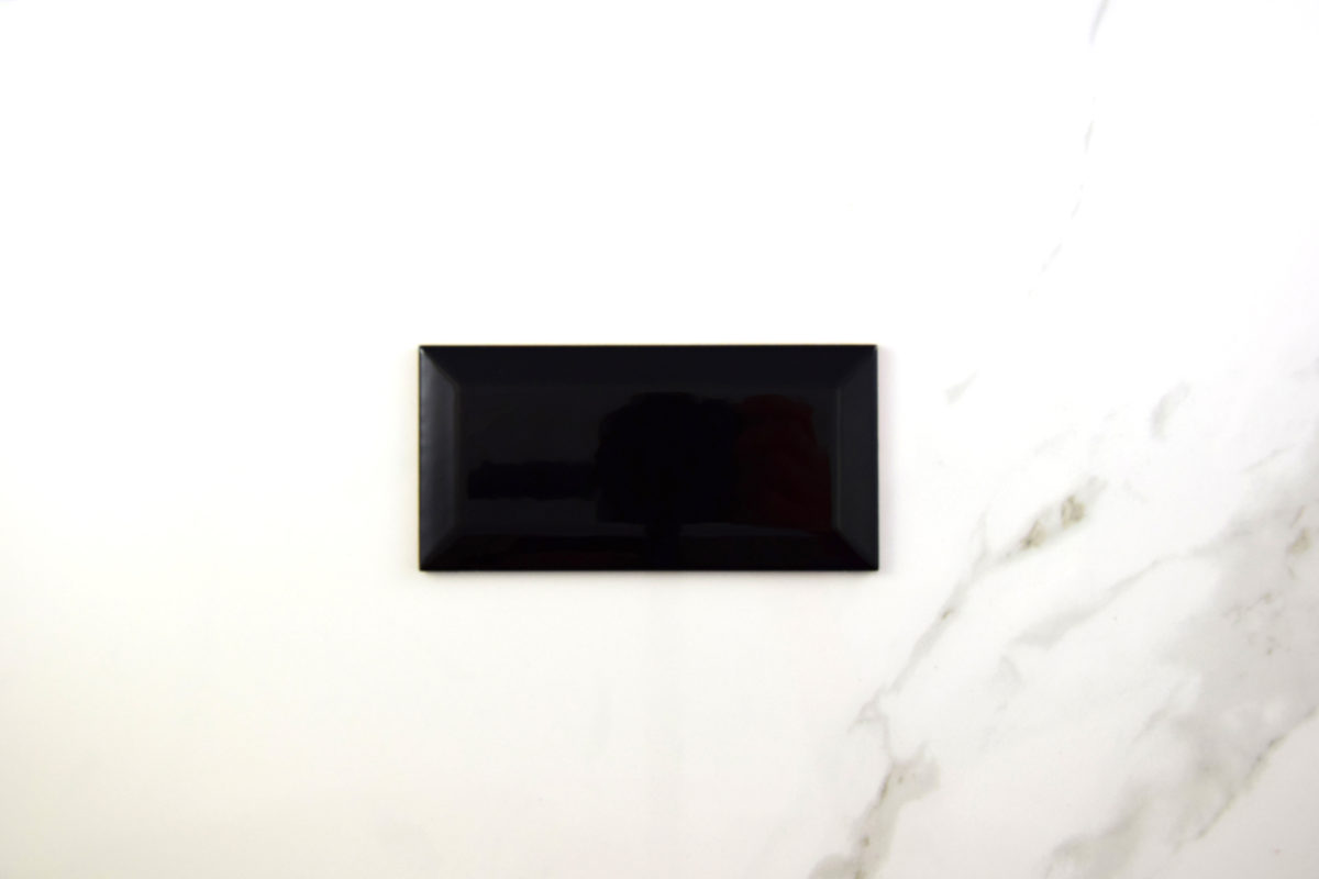 Biselado-negro-brillo-7,5x15