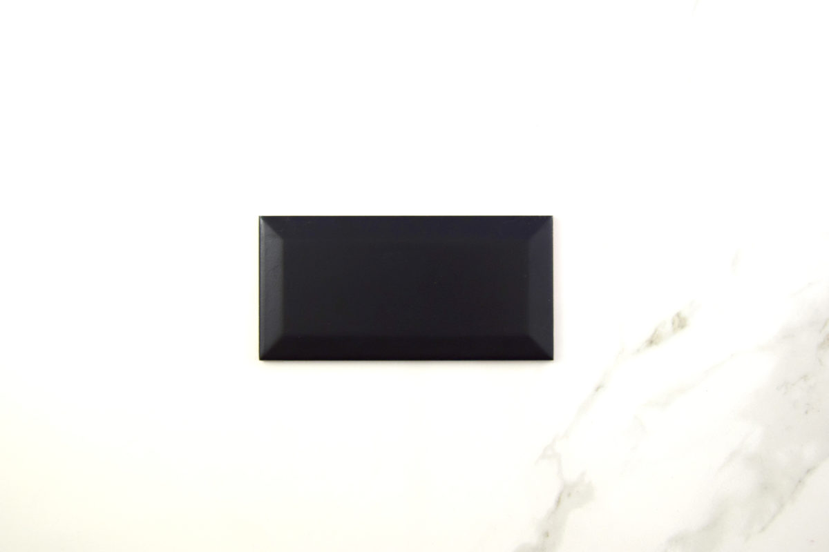 Biselado-negro-mate-7,5x15