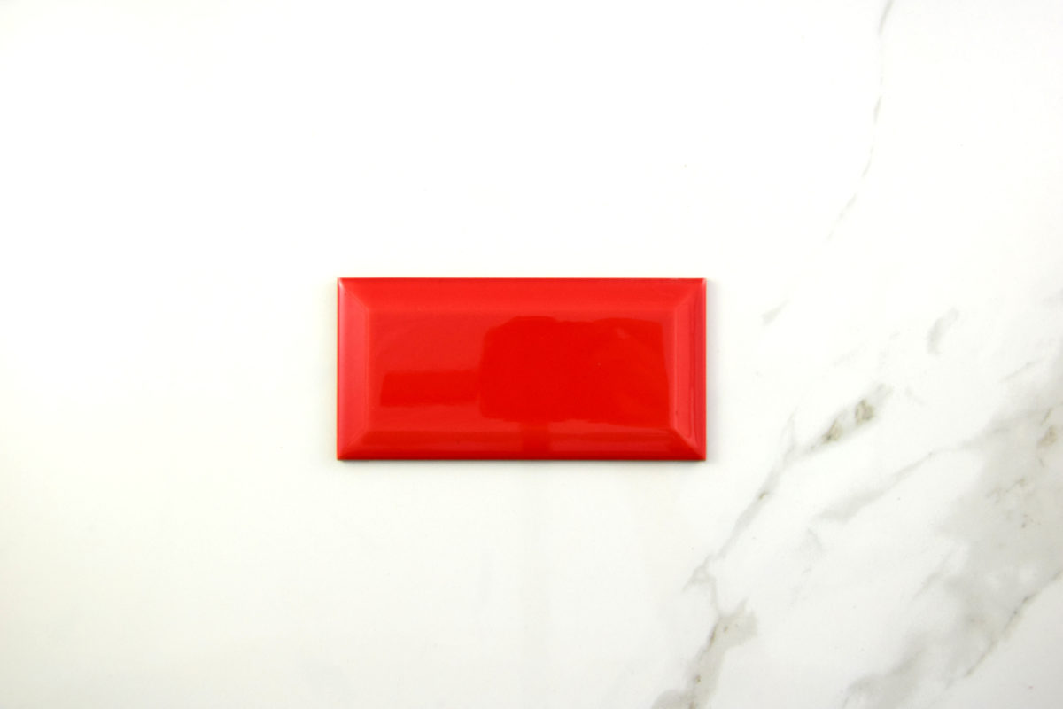 Biselado-rojo-brillo-7,5x15