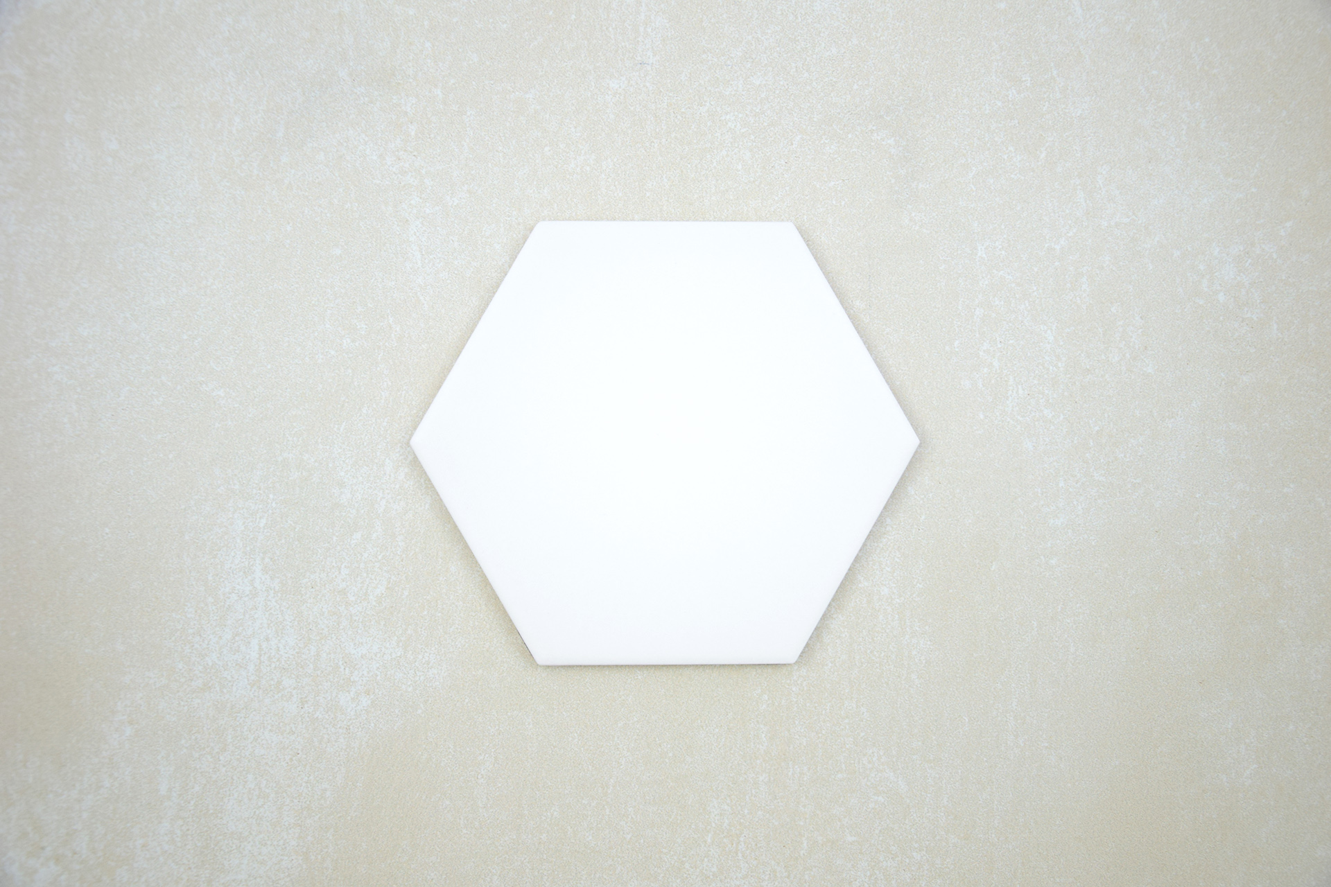 Hexágono Mate Crema