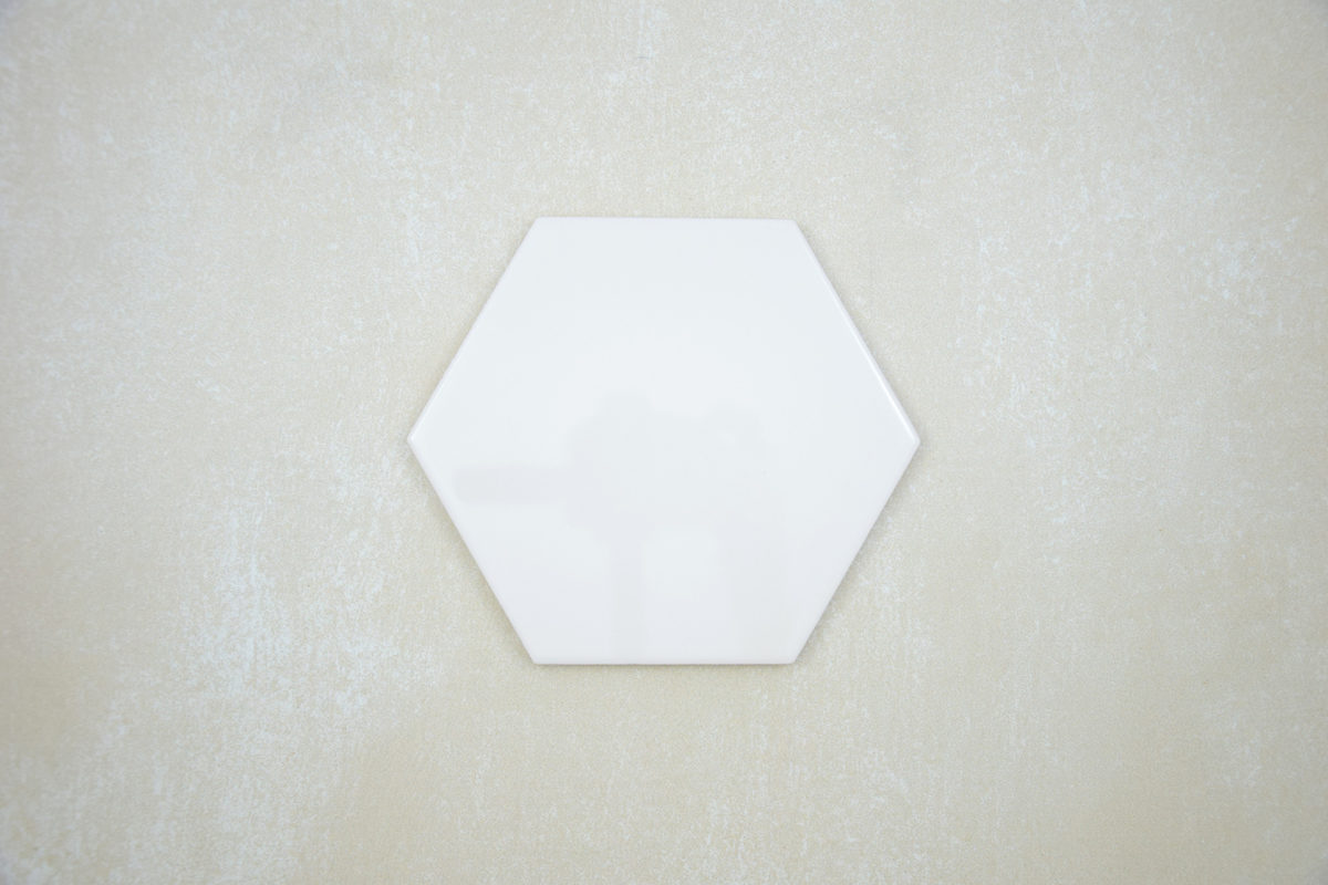 Hexágono Brillo Crema