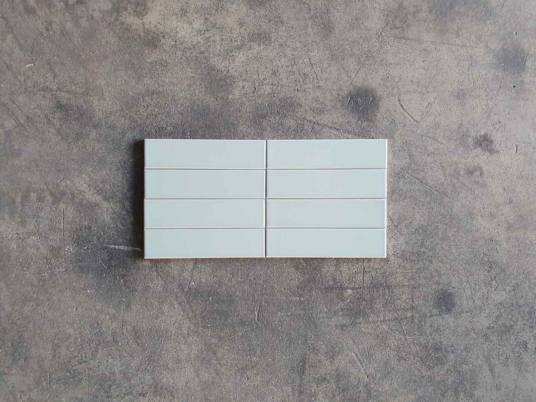 Azulejo flat aqua 5x20