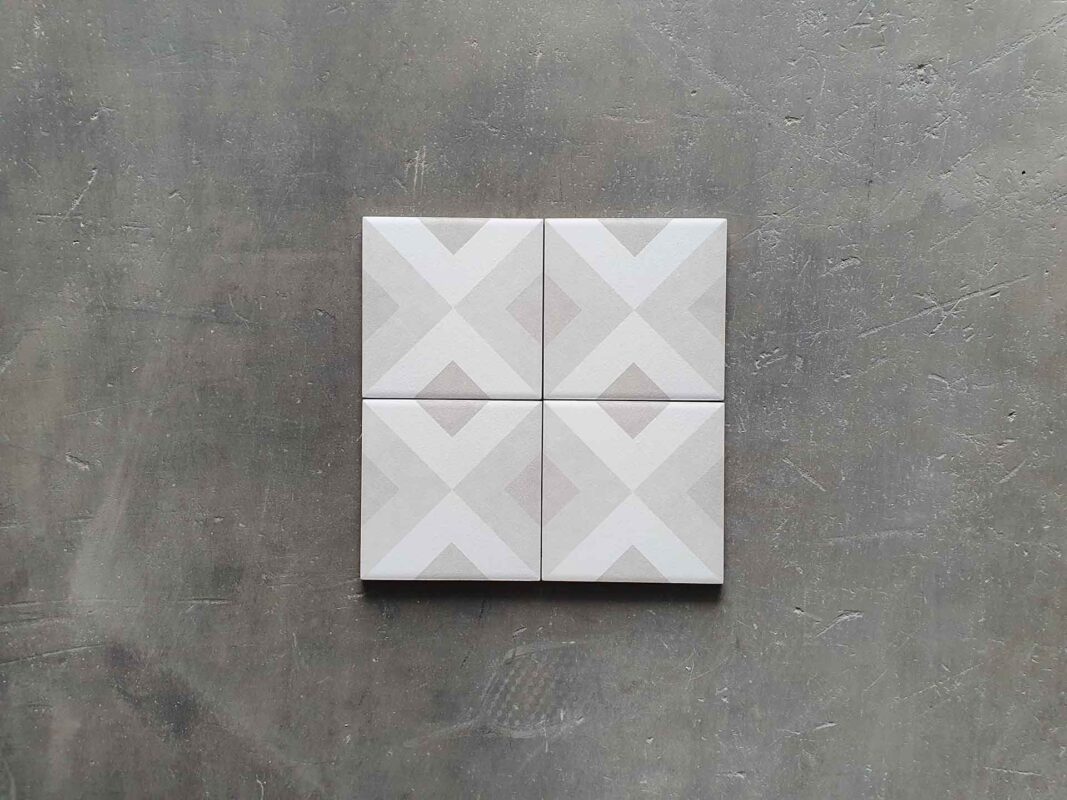 Azulejo porcelánico briana beige 15x15