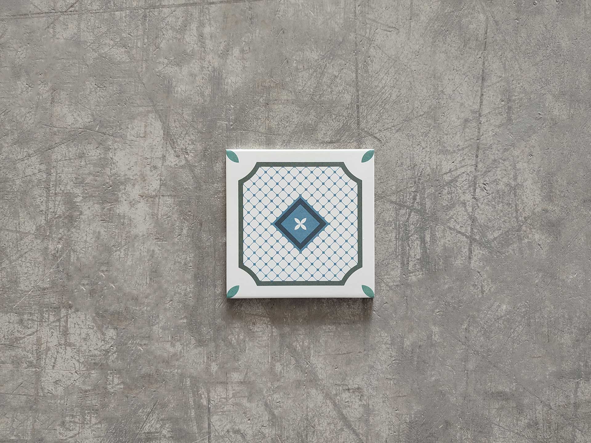 baldosa hidráulica artística colorida