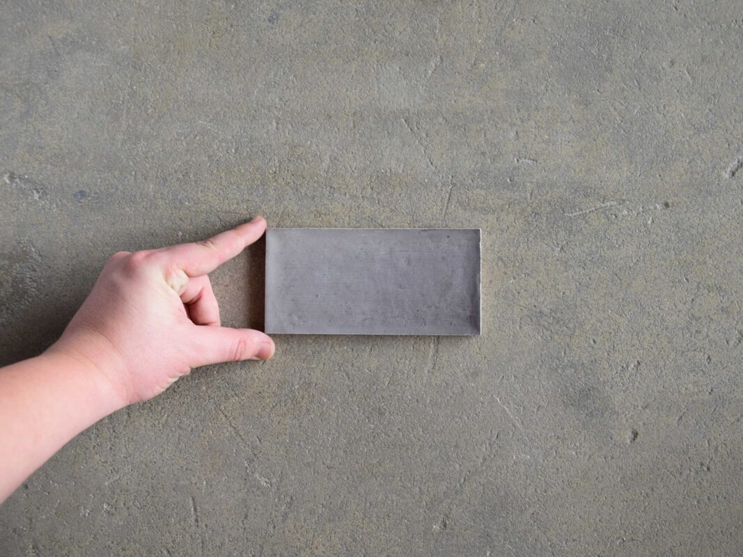 azulejo antracita pequeño brillante